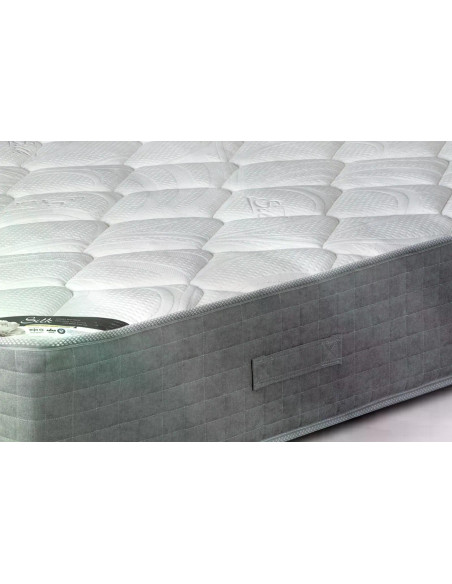 Двулицев матрак Silk